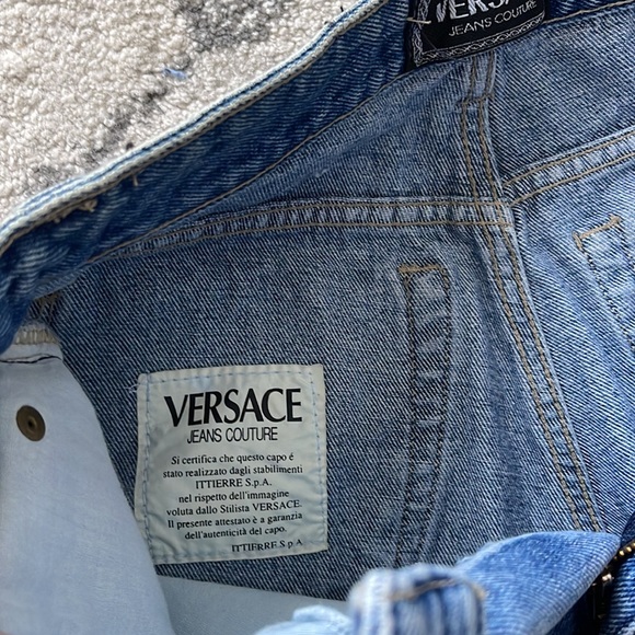 Versace vintage women’s jeans - Picture 4 of 7